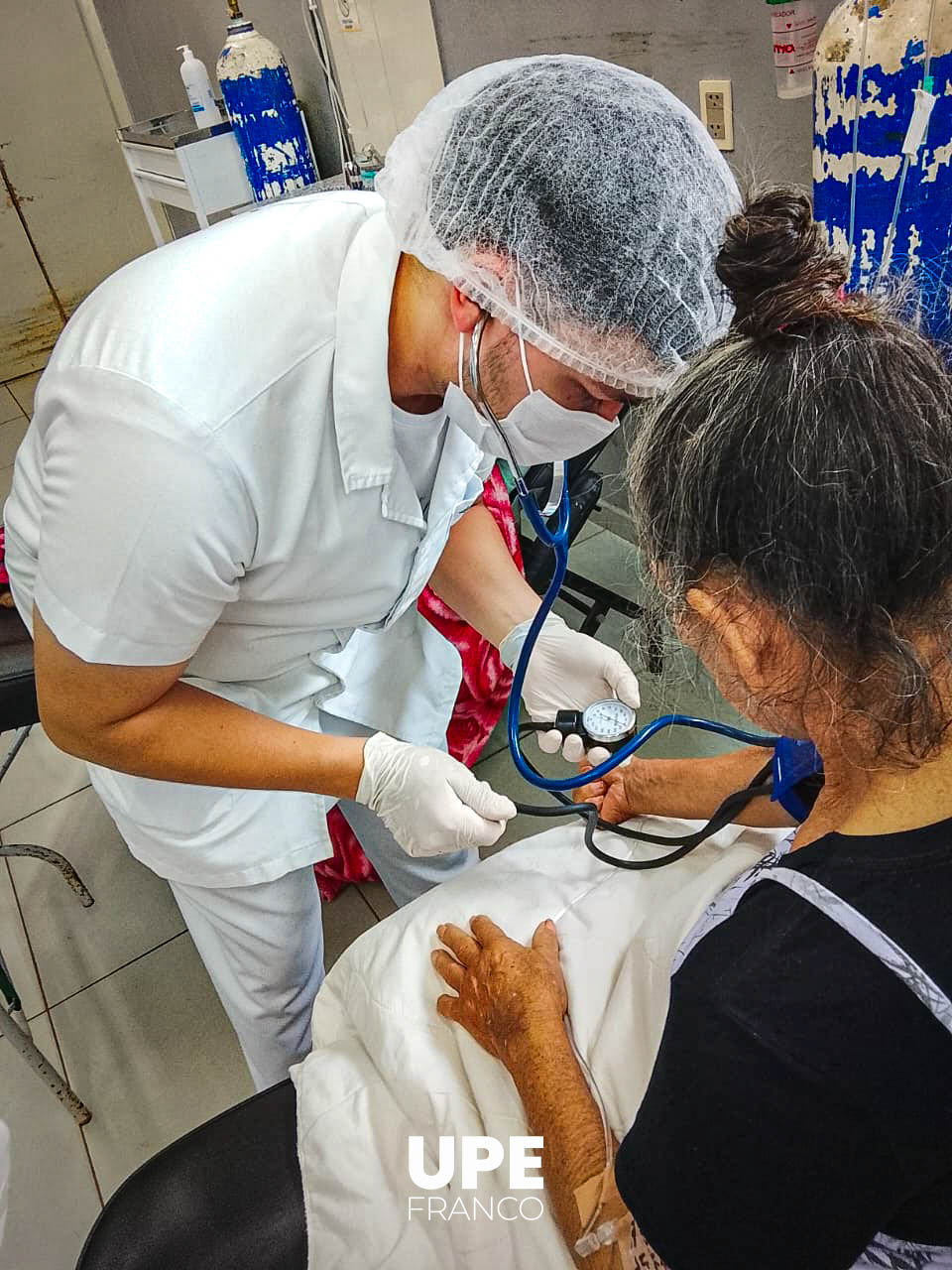 Estudiantes de Enfermería UPE realizan Prácticas Profesionales en el Hospital Distrital de Pdte. Franco